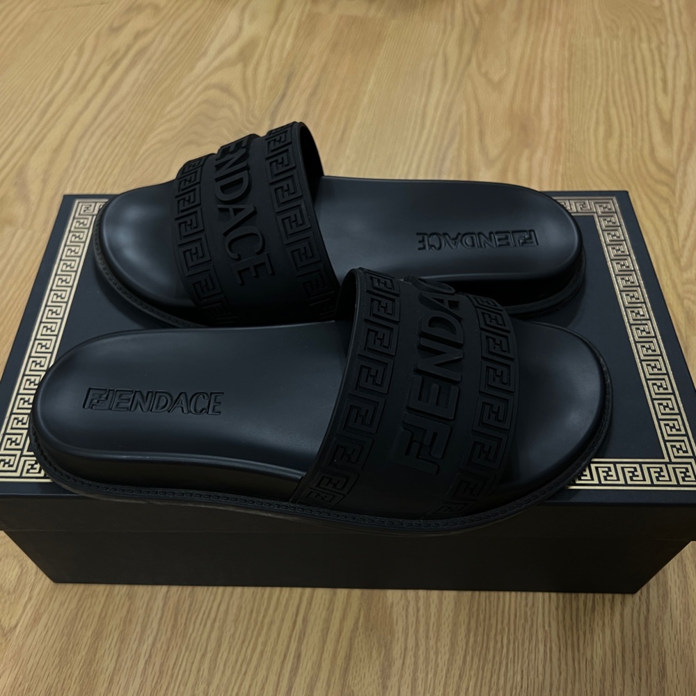 Fendace Fendi x Versace Logo Slides